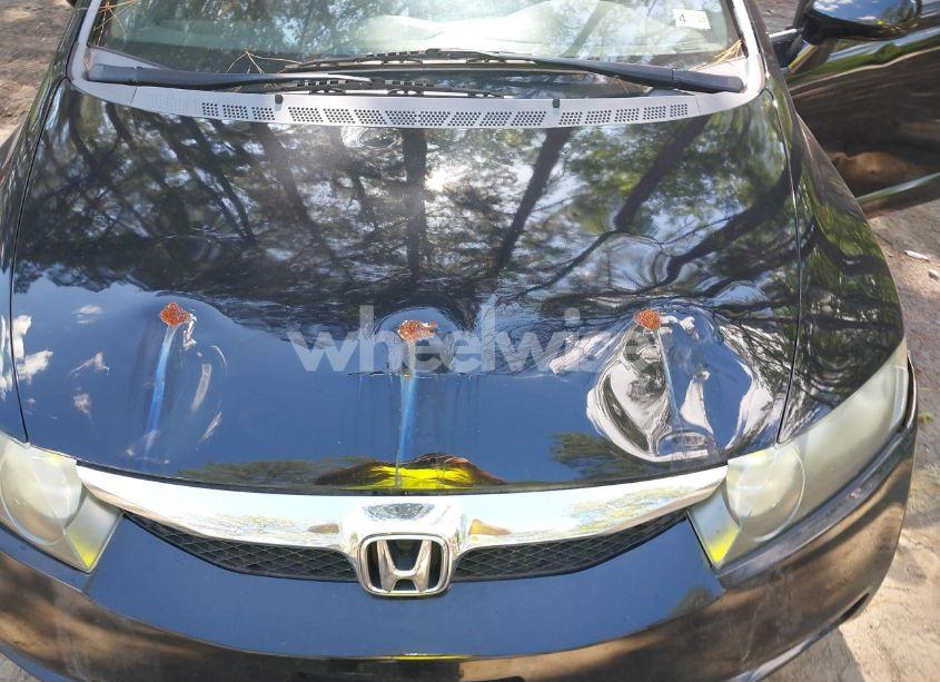 Photo 6 of 2010 Honda Civic LX (VIN 2HGFA1F53AH512270)