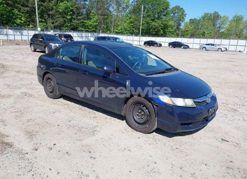 2010 Honda Civic LX (VIN 2HGFA1F53AH547228) main photo