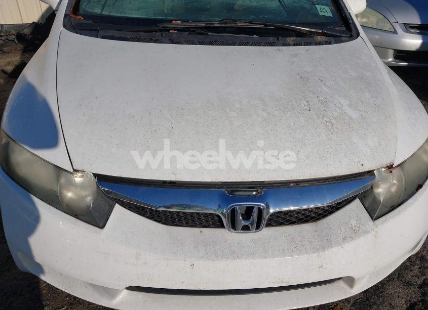 Photo 6 of 2010 Honda Civic LX (VIN 2HGFA1F53AH560240)