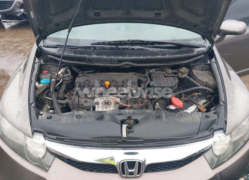 Photo 10 of 2010 Honda Civic LX (VIN 2HGFA1F53AH570654)