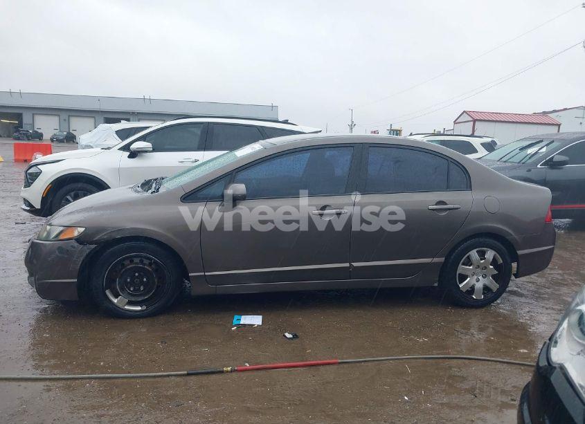 Photo 14 of 2010 Honda Civic LX (VIN 2HGFA1F53AH570654)