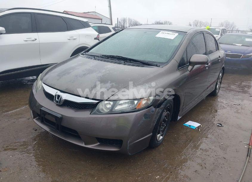 Photo 2 of 2010 Honda Civic LX (VIN 2HGFA1F53AH570654)