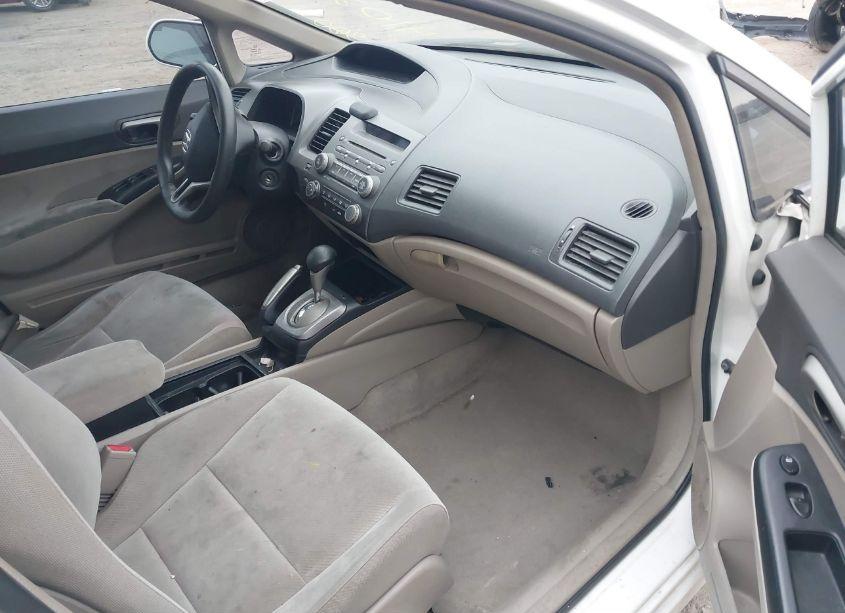 Photo 5 of 2010 Honda Civic LX (VIN 2HGFA1F53AH576115)