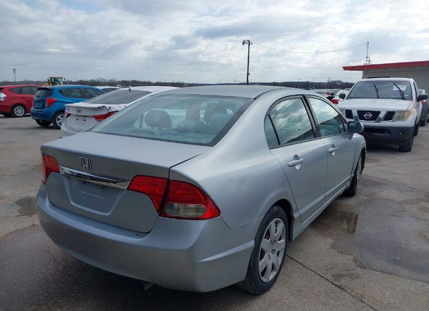 Photo 4 of 2011 Honda Civic LX (VIN 2HGFA1F53BH302642)