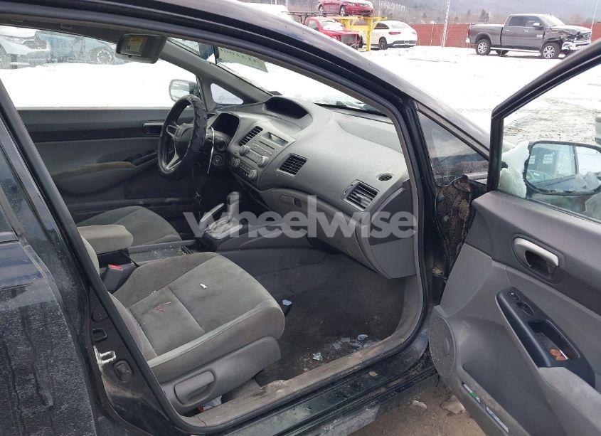 Photo 5 of 2011 Honda Civic SDN (VIN 2HGFA1F53BH303970)