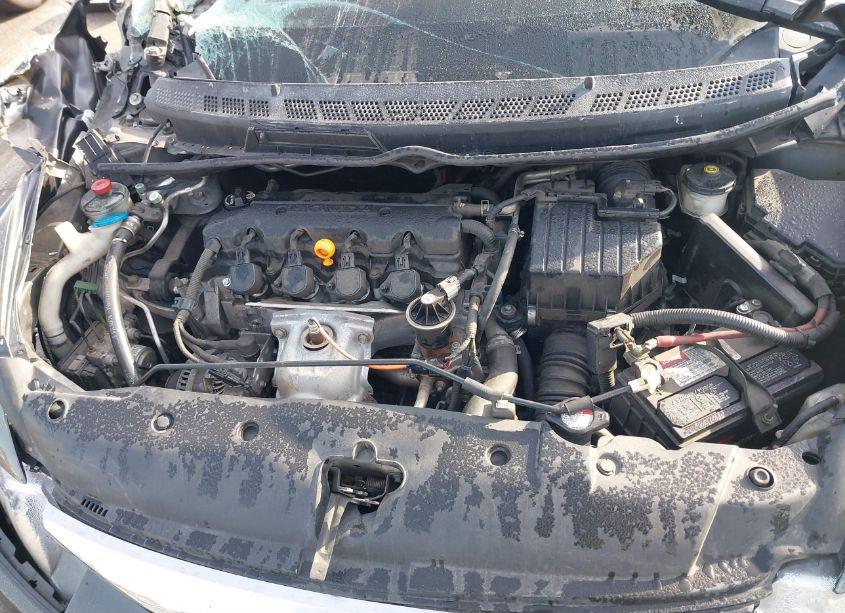 Photo 10 of 2011 Honda Civic LX (VIN 2HGFA1F53BH305394)