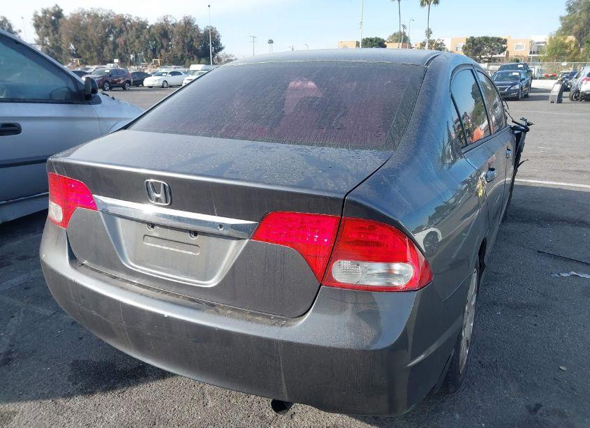 Photo 4 of 2011 Honda Civic LX (VIN 2HGFA1F53BH305394)