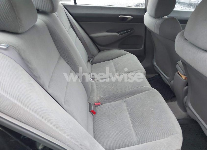 Photo 8 of 2011 Honda Civic LX (VIN 2HGFA1F53BH308540)