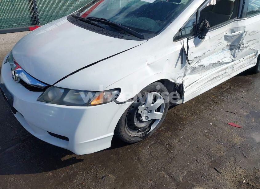 Photo 6 of 2011 Honda Civic LX (VIN 2HGFA1F53BH515641)