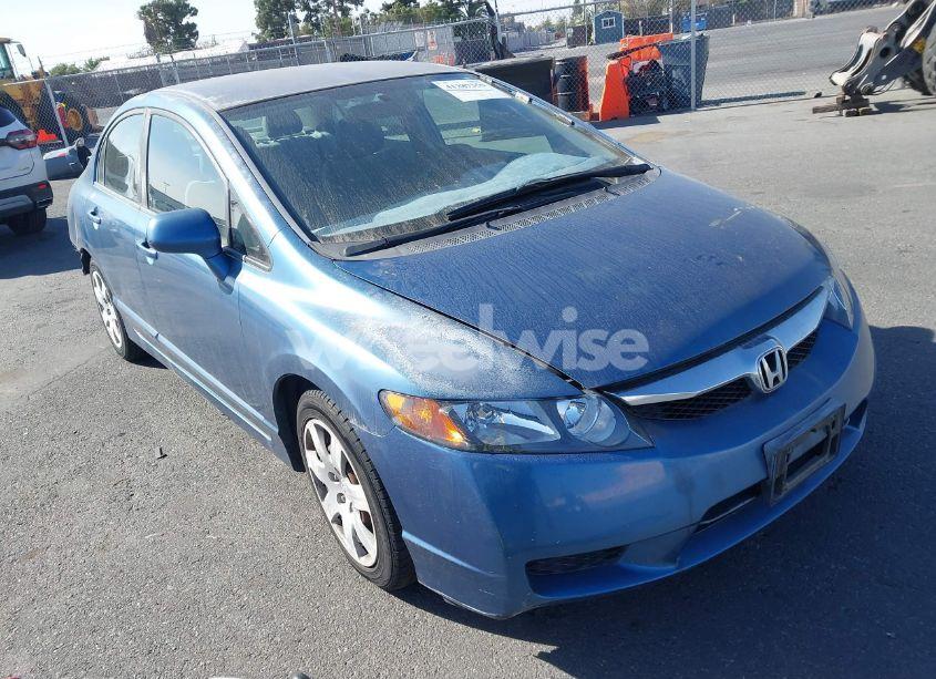 2011 Honda Civic LX (VIN 2HGFA1F53BH530009) main photo