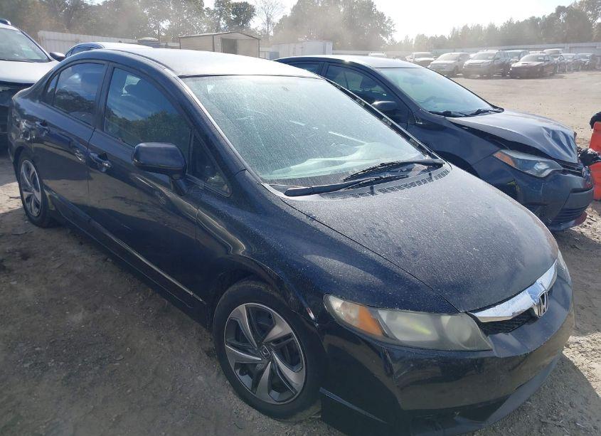2011 Honda Civic LX (VIN 2HGFA1F53BH536778) main photo