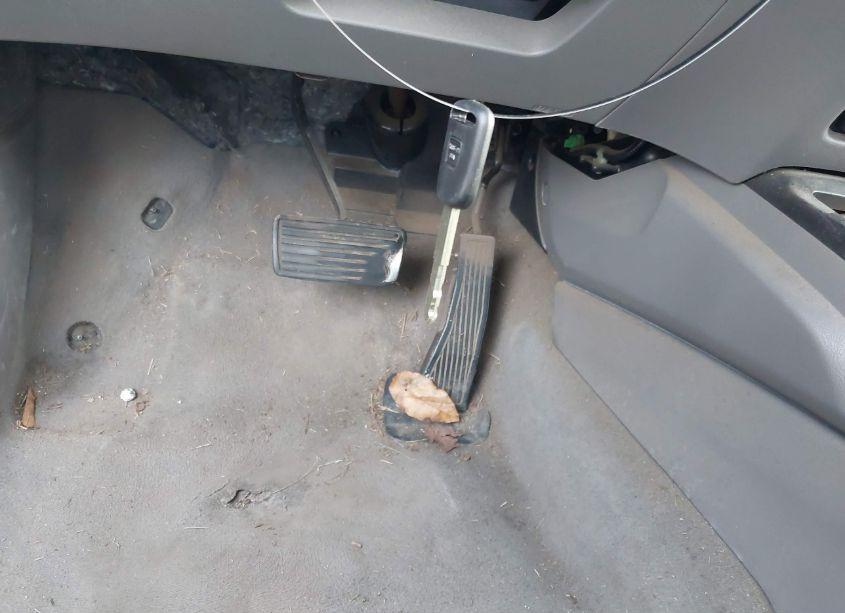 Photo 11 of 2011 Honda Civic LX (VIN 2HGFA1F53BH536778)