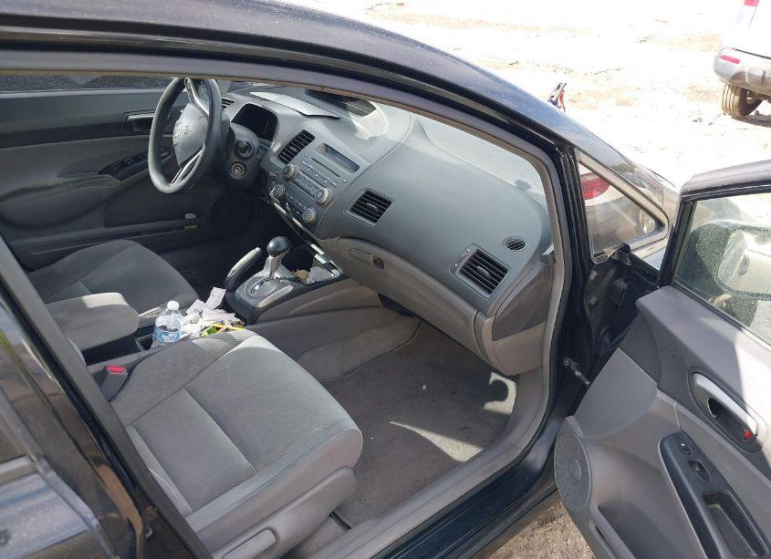 Photo 5 of 2011 Honda Civic LX (VIN 2HGFA1F53BH536778)