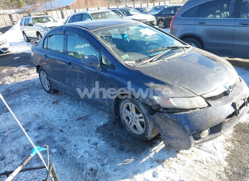2011 Honda Civic LX (VIN 2HGFA1F53BH546386) main photo