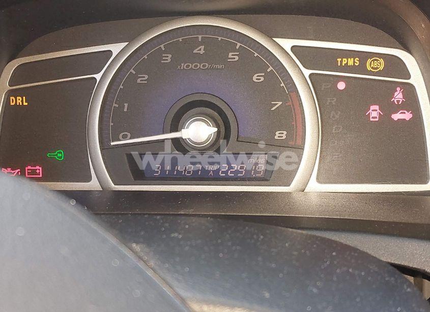 Photo 7 of 2011 Honda Civic LX (VIN 2HGFA1F53BH546386)