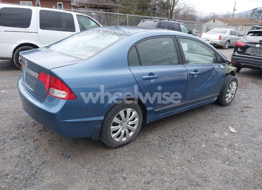 Photo 4 of 2010 Honda Civic LX (VIN 2HGFA1F54AH304298)