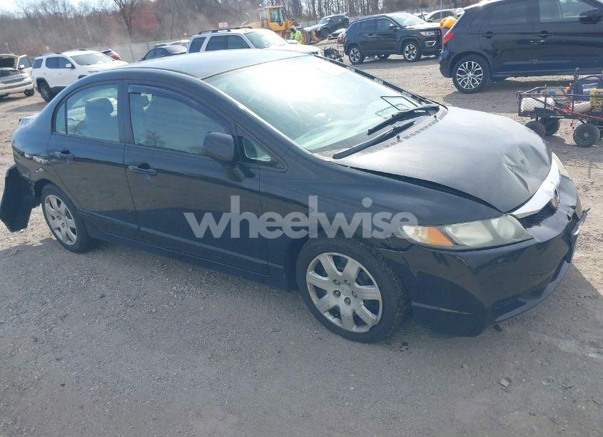 2010 Honda Civic LX (VIN 2HGFA1F54AH304480) main photo