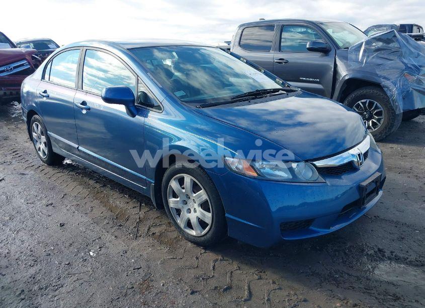 2010 Honda Civic LX (VIN 2HGFA1F54AH317892) main photo