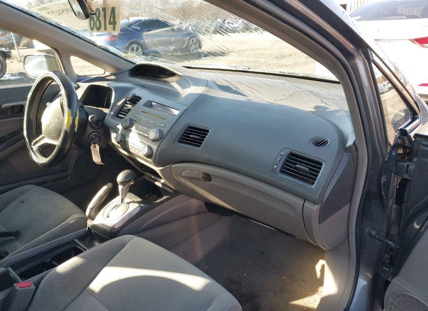 Photo 5 of 2010 Honda Civic LX (VIN 2HGFA1F54AH329444)