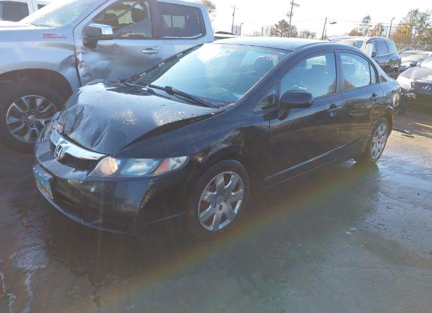 Photo 2 of 2010 Honda Civic LX (VIN 2HGFA1F54AH524668)