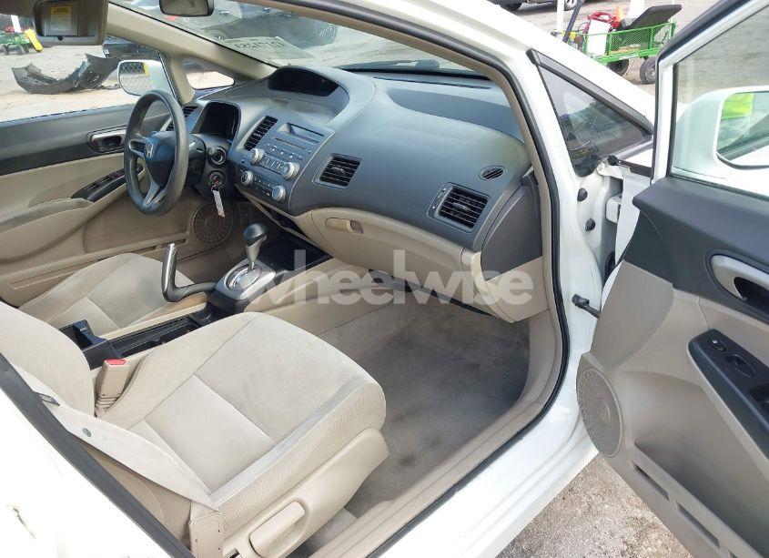 Photo 5 of 2010 Honda Civic LX (VIN 2HGFA1F54AH533810)