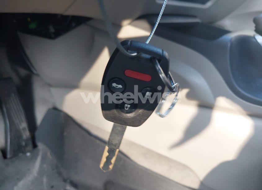 Photo 11 of 2010 Honda Civic LX (VIN 2HGFA1F54AH557928)