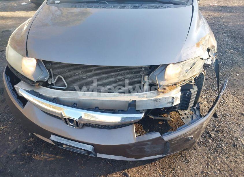 Photo 6 of 2010 Honda Civic LX (VIN 2HGFA1F54AH557928)