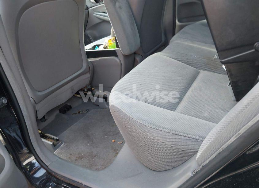 Photo 8 of 2010 Honda Civic LX (VIN 2HGFA1F54AH563339)