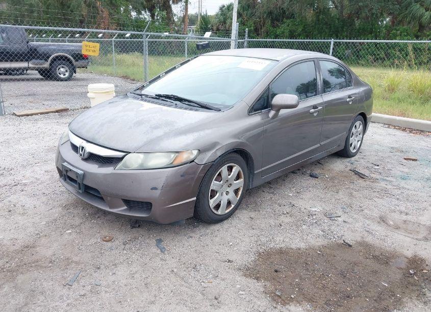 Photo 2 of 2010 Honda Civic LX (VIN 2HGFA1F54AH578018)