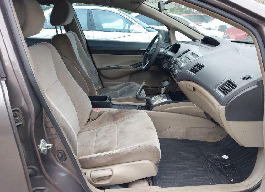 Photo 5 of 2010 Honda Civic LX (VIN 2HGFA1F54AH578018)