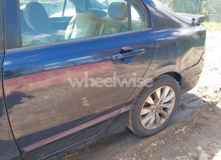 Photo 13 of 2010 Honda Civic LX (VIN 2HGFA1F54AH580156)