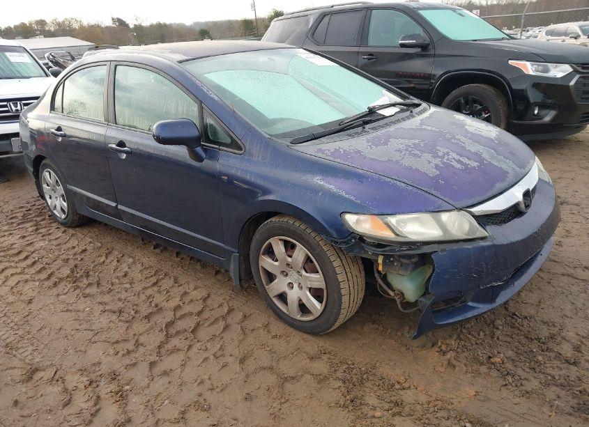 2010 Honda Civic LX (VIN 2HGFA1F54AH582912) main photo