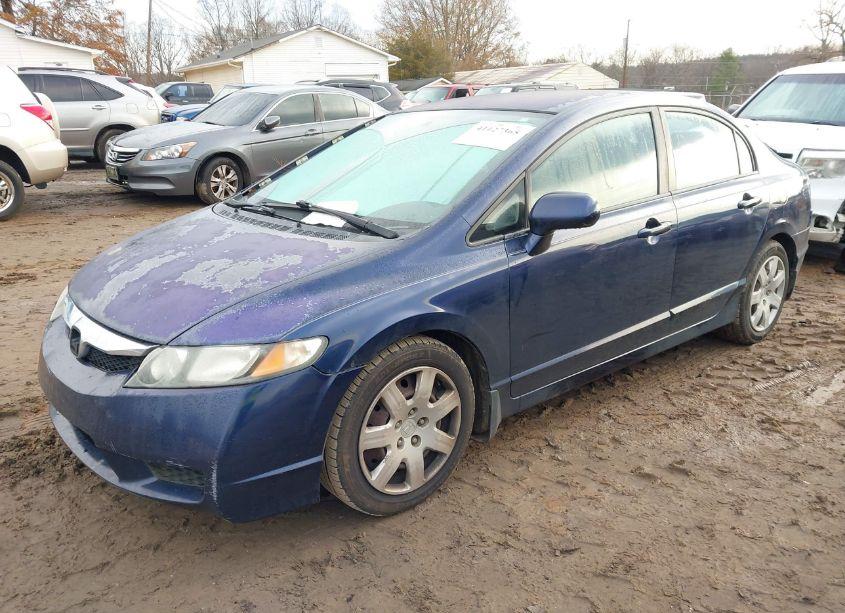 Photo 2 of 2010 Honda Civic LX (VIN 2HGFA1F54AH582912)