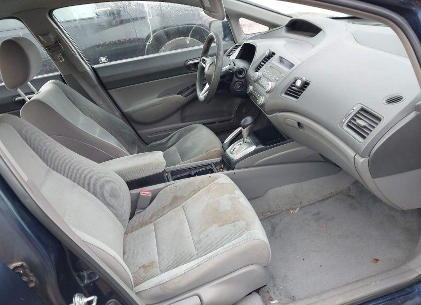 Photo 5 of 2010 Honda Civic LX (VIN 2HGFA1F54AH582912)