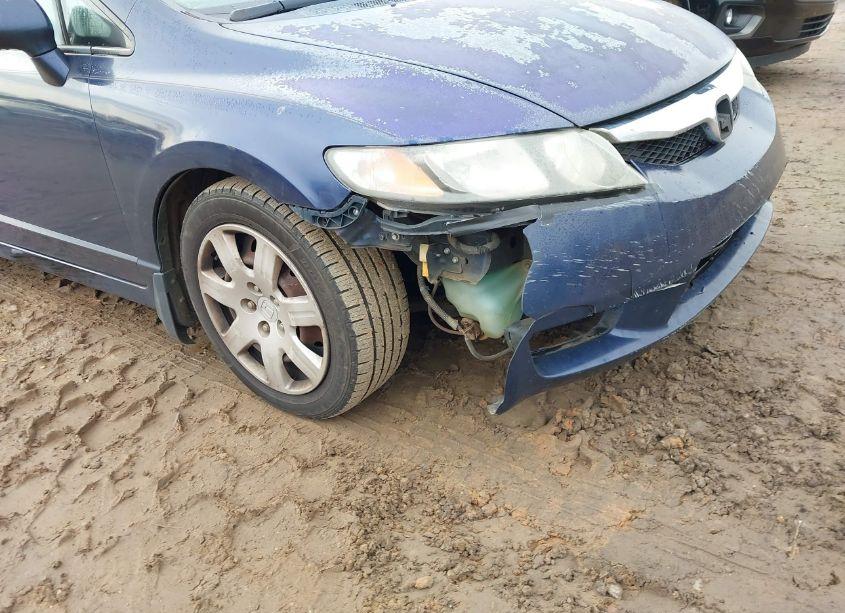 Photo 6 of 2010 Honda Civic LX (VIN 2HGFA1F54AH582912)