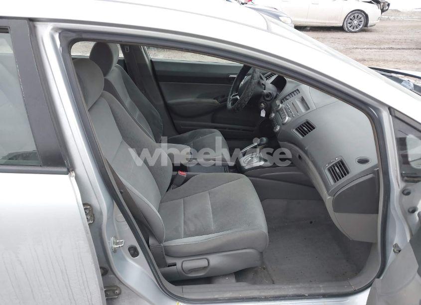 Photo 5 of 2011 Honda Civic LX (VIN 2HGFA1F54BH506463)