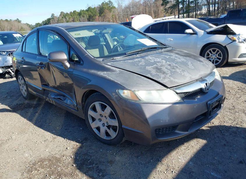 2011 Honda Civic LX (VIN 2HGFA1F54BH517091) main photo