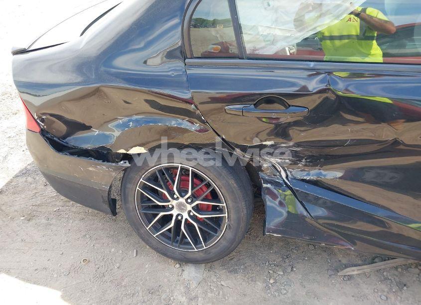 Photo 6 of 2011 Honda Civic LX (VIN 2HGFA1F54BH526289)