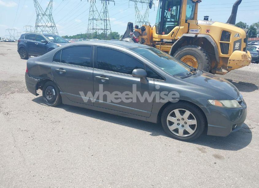 2011 Honda Civic LX (VIN 2HGFA1F54BH527958) main photo