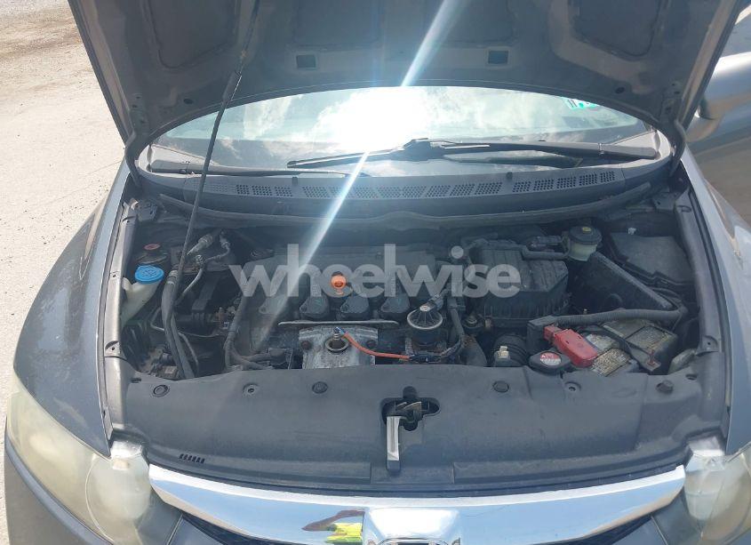 Photo 10 of 2011 Honda Civic LX (VIN 2HGFA1F54BH527958)