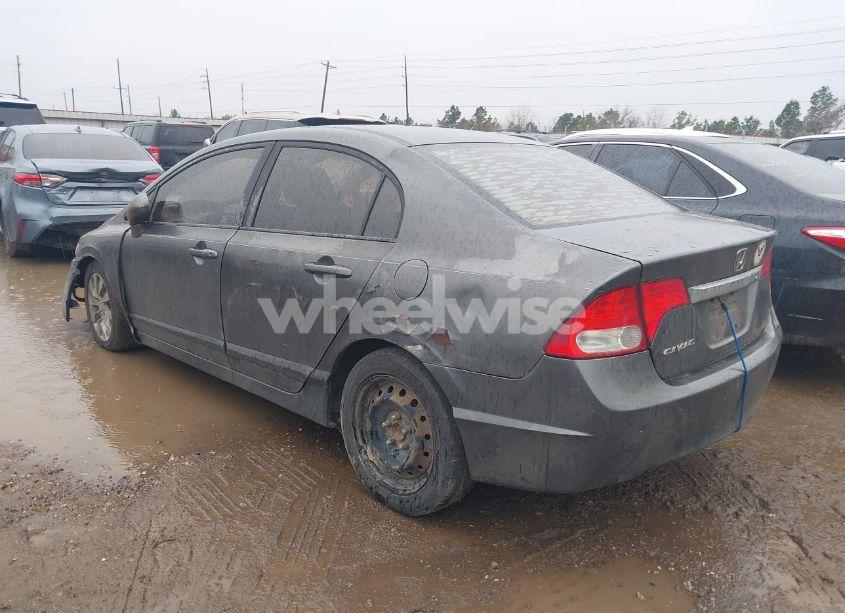 Photo 3 of 2010 Honda Civic LX (VIN 2HGFA1F55AH304620)