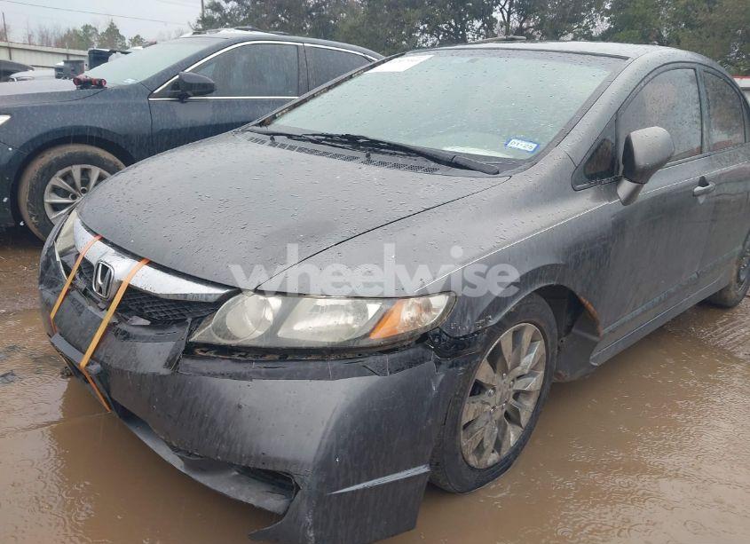 Photo 6 of 2010 Honda Civic LX (VIN 2HGFA1F55AH304620)