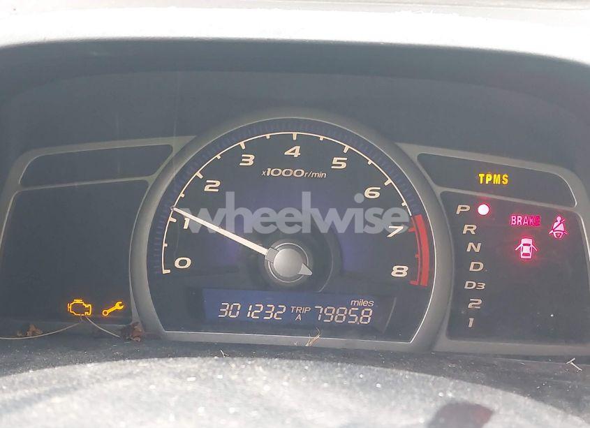 Photo 7 of 2010 Honda Civic LX (VIN 2HGFA1F55AH304620)