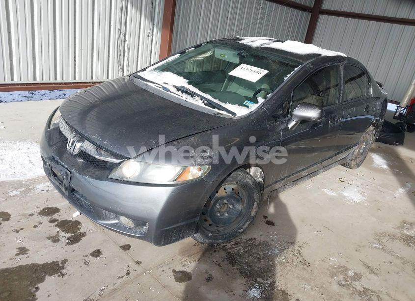 Photo 2 of 2010 Honda Civic LX (VIN 2HGFA1F55AH316475)