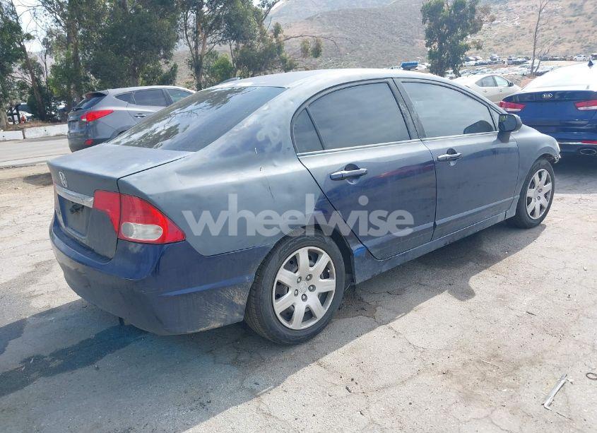 Photo 4 of 2010 Honda Civic LX (VIN 2HGFA1F55AH539292)