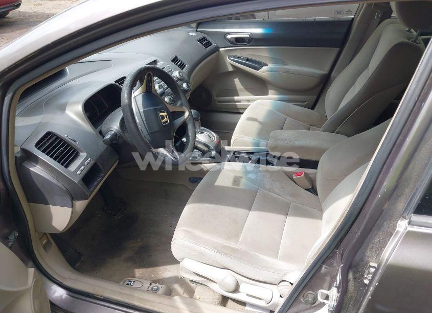 Photo 5 of 2010 Honda Civic LX (VIN 2HGFA1F55AH545416)