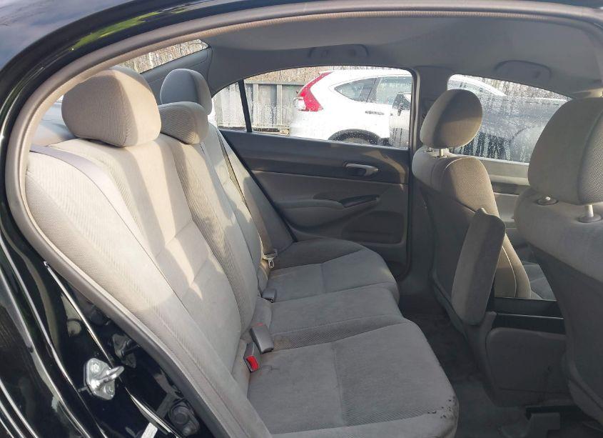 Photo 8 of 2011 Honda Civic LX (VIN 2HGFA1F55BH303601)