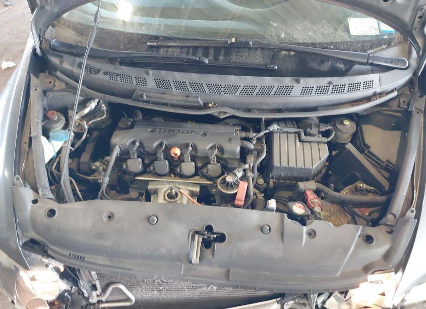 Photo 10 of 2011 Honda Civic LX (VIN 2HGFA1F55BH305025)