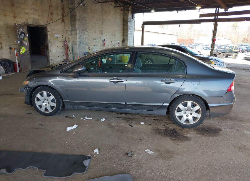 Photo 15 of 2011 Honda Civic LX (VIN 2HGFA1F55BH305025)