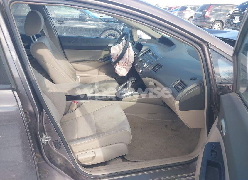 Photo 5 of 2011 Honda Civic LX (VIN 2HGFA1F55BH503328)